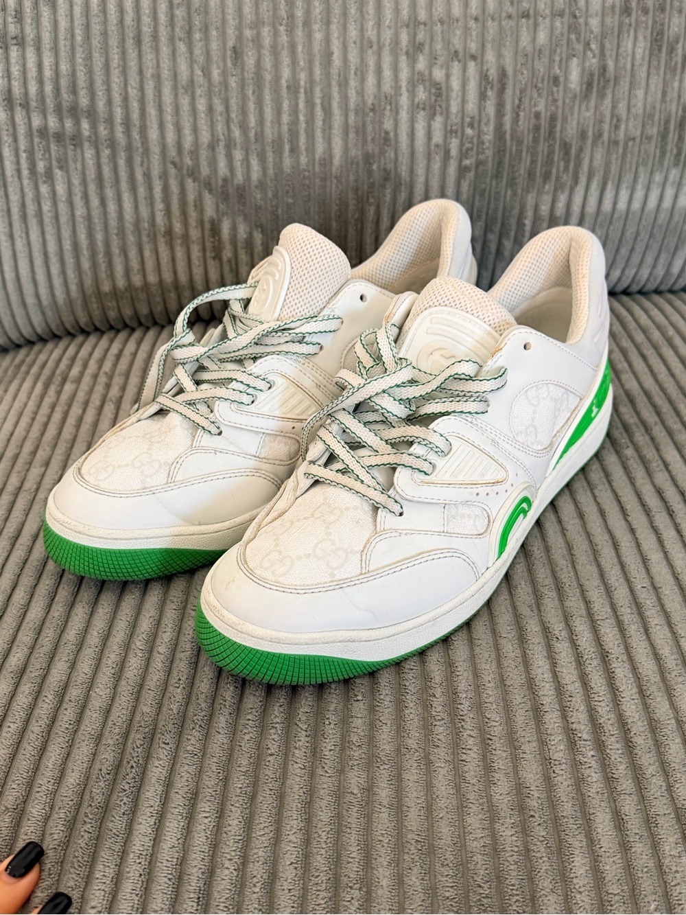 Gucci White & Green Low-Top Sneakers
